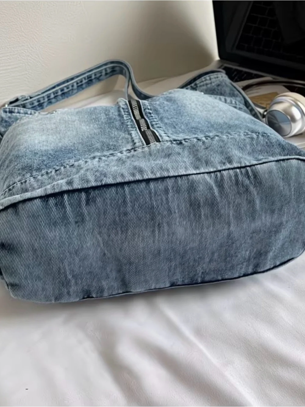 Casual Denim Hobo Bag - Light Blue
